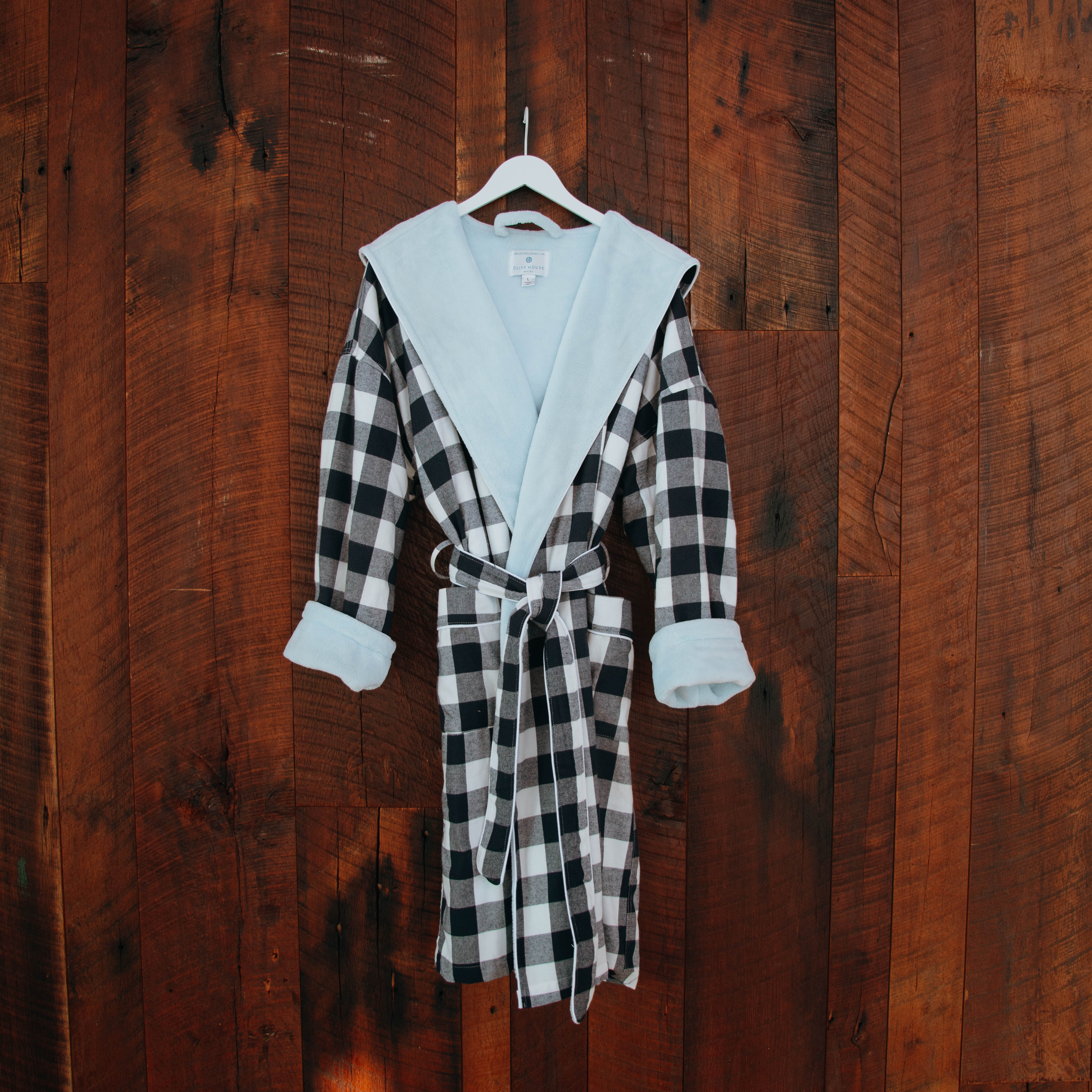 Cliff House Maine, Plaid Robe