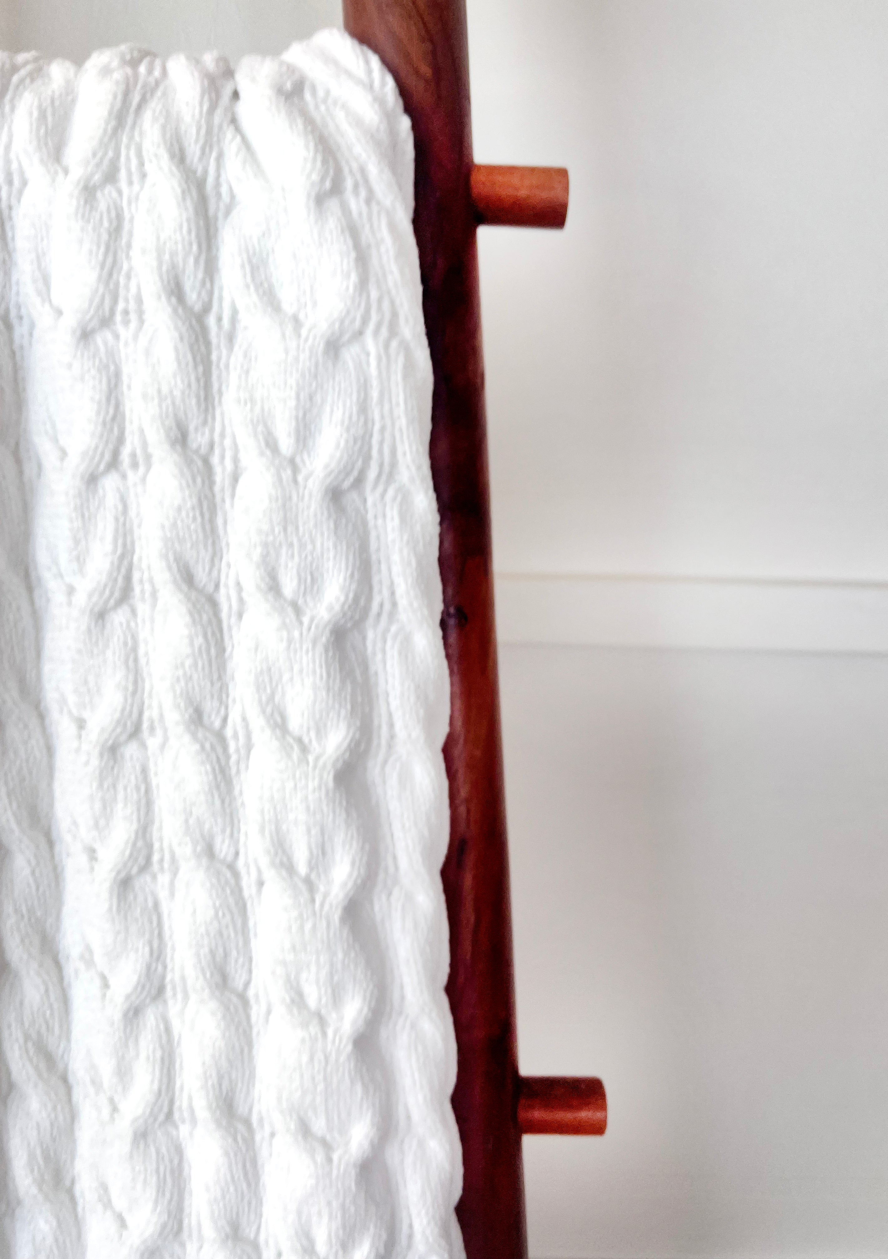 Cliff House Signature Bubble Cable Throw Blanket, White + Navy